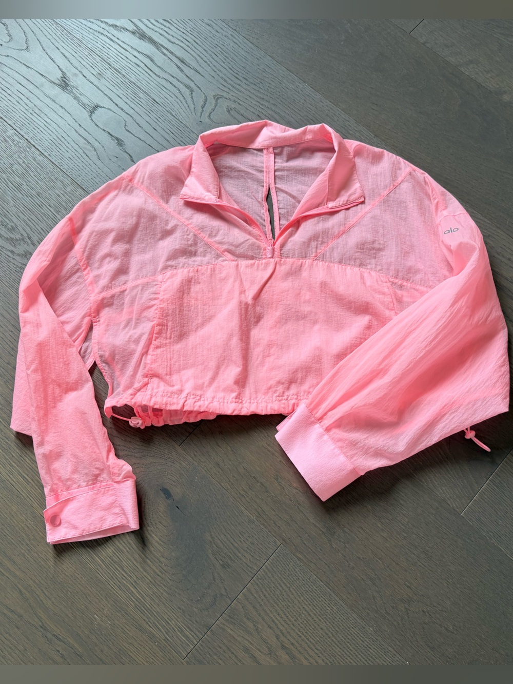 ALO Yoga LE Neon Pink 1/4 Cropped Aerial Pullover (medium)